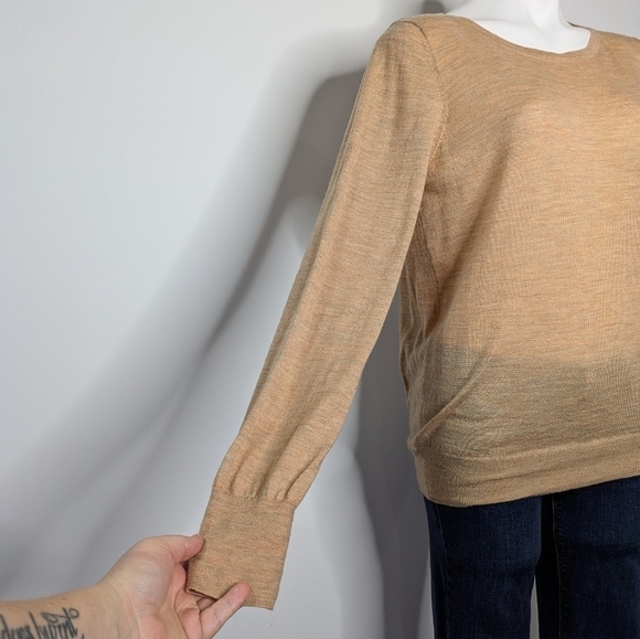 ✨3/$15 Club Beymen tan extrafine merino wool sheer lightweight sweater M - Picture 3 of 10